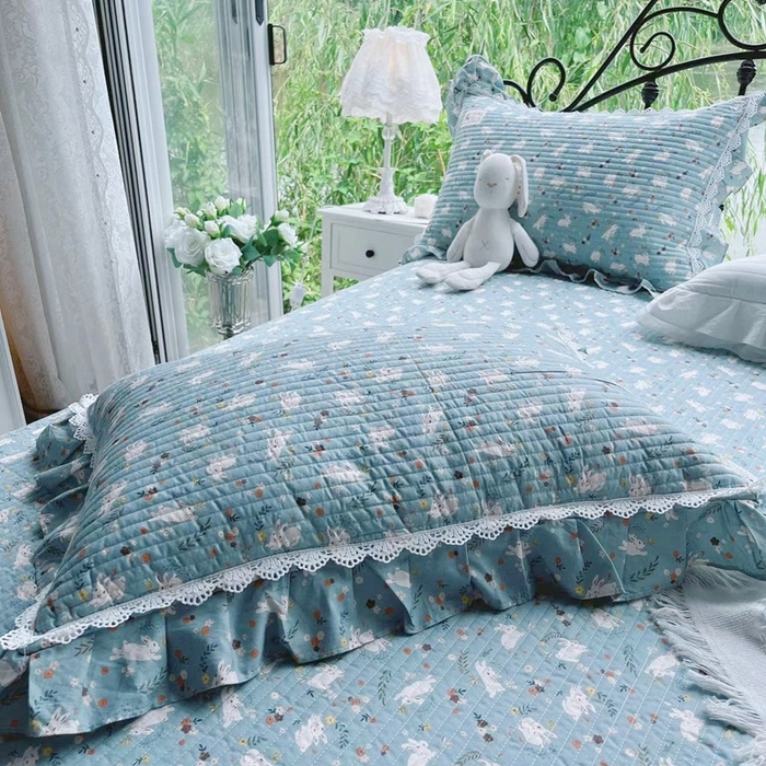 91家纺网 家纺一手货源 找家纺 胜权2023秋冬新款全棉花边夹棉单床盖单件四季用床盖三件套 芸夕