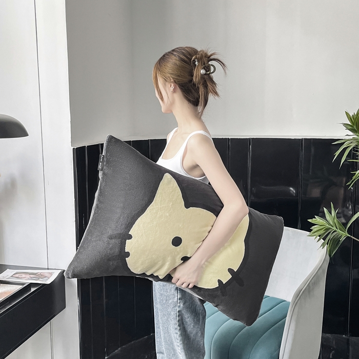 91家纺网 家纺一手货源 找家纺 潮邦创意家居 2025新款ins数码大版印花牛奶绒枕套单人枕 猫咪