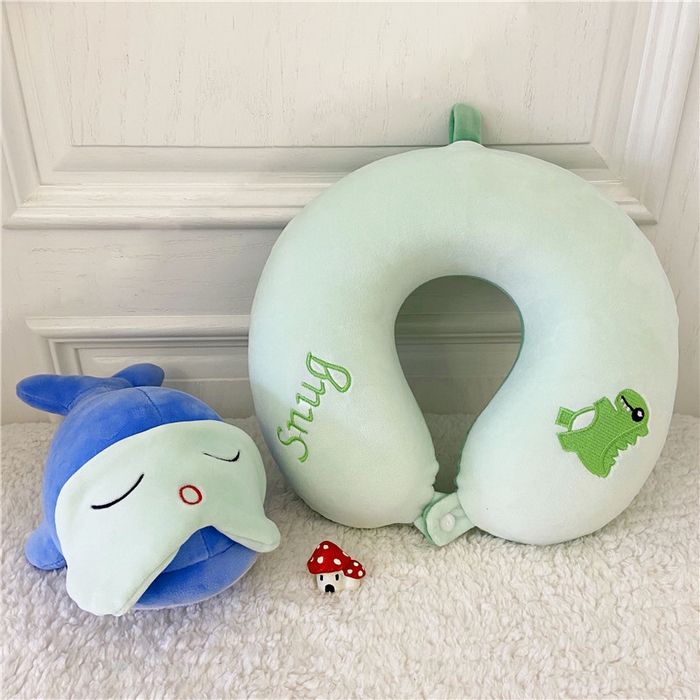 91家纺网 家纺一手货源 找家纺 卡奥2025新款带眼罩卡通U型枕旅行颈椎枕 小恐龙32*31*12cm