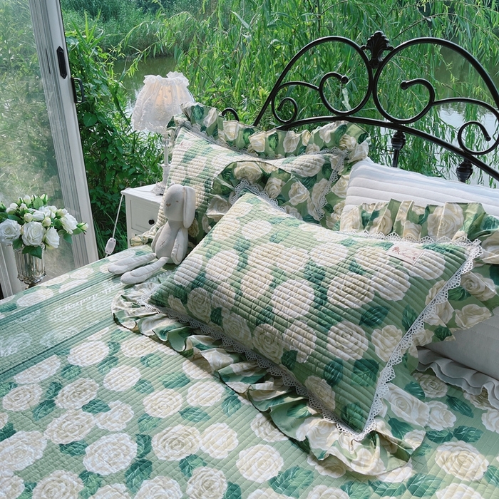 91家纺网 家纺一手货源 找家纺 胜权2023秋冬新款全棉花边夹棉单床盖单件四季用床盖三件套 依恋