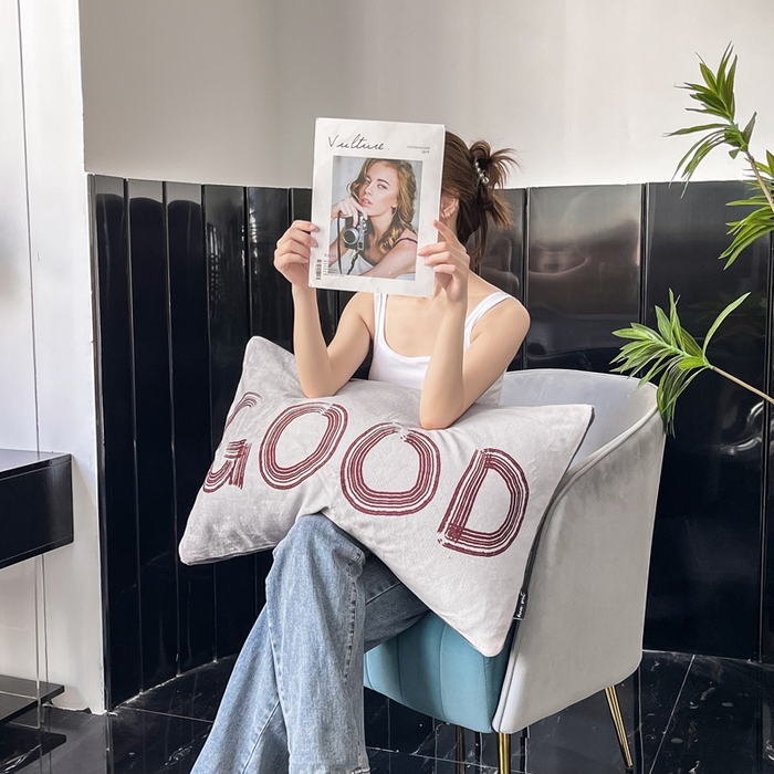 91家纺网 家纺一手货源 找家纺 潮邦创意家居 2025新款ins数码大版印花牛奶绒枕套单人枕 good