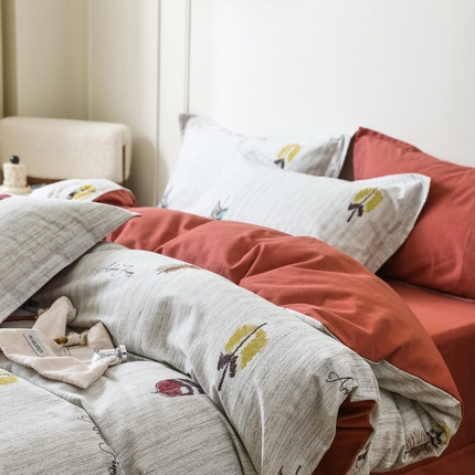 91家纺网 家纺一手货源 找家纺 （总）卡巴伦家纺 2023新款原棉磨毛印花简约四件套系列