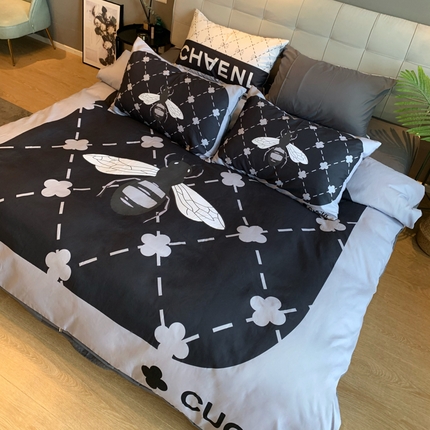 91家纺网 家纺一手货源 找家纺 色鬼 2023新款舒适潮牌风磨毛四件套 大蜜蜂