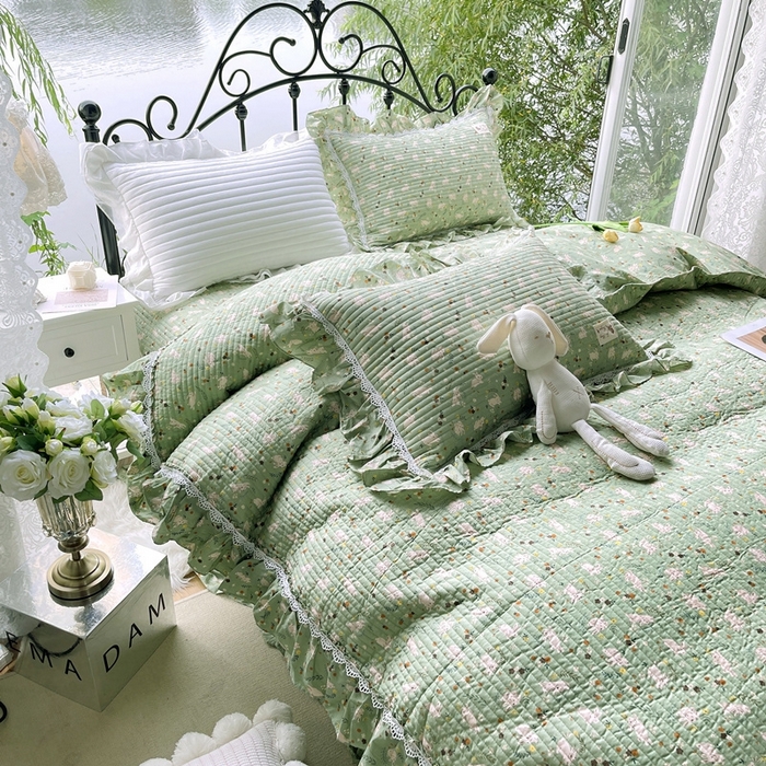 91家纺网 家纺一手货源 找家纺 胜权2023秋冬新款全棉花边夹棉单床盖单件四季用床盖三件套 青萌