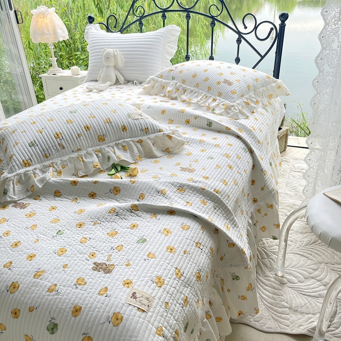 91家纺网 家纺一手货源 找家纺 胜权2023秋冬新款全棉花边夹棉单床盖单件四季用床盖三件套 杏福