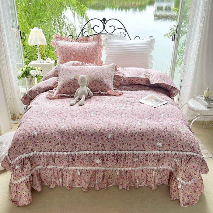 91家纺网 家纺一手货源 找家纺 胜权2023秋冬新款全棉花边夹棉单床盖单件四季用床盖三件套 思念