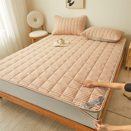 91家纺网 家纺一手货源 找家纺 （总）满羽家纺 2023新款加厚水洗棉夹棉床护垫床垫