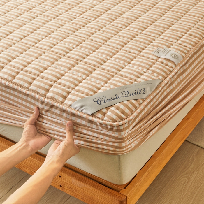 91家纺网 家纺一手货源 找家纺 2023新款直播爆款水洗棉夹棉床笠三件套 粉小格