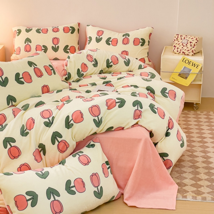 91家纺网 家纺一手货源 找家纺 木堇家居 2023新款牛奶绒印花四件套 粉郁金香