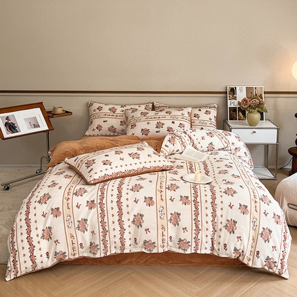 91家纺网 家纺一手货源 找家纺 （总）桃子家居 2023新款ins法式复古赫本碎花山茶花卉加厚牛奶绒系列四件套