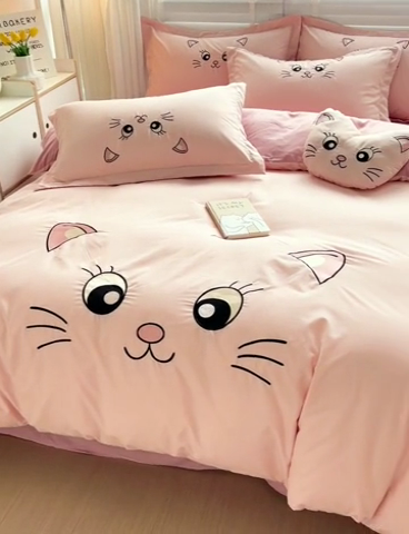 91家纺网 家纺一手货源 找家纺 娜娜 2023新款亲肤柔软水洗磨毛毛巾绣四件套-咪咪猫 咪咪猫-豆粉