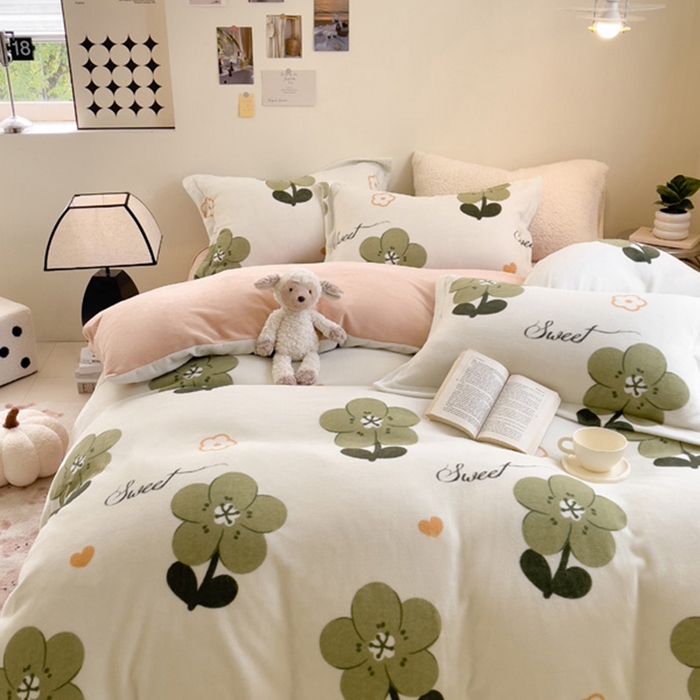 91家纺网 家纺一手货源 找家纺 宅部落 2023新款高克重牛奶绒四件套 绿丛