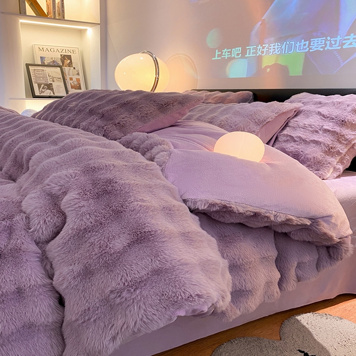 91家纺网 家纺一手货源 找家纺 澳梵家居 2023舒芙蕾印花兔兔绒牛奶绒四件套 舒芙蕾-纯紫