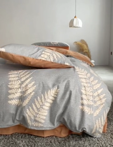 91家纺网 家纺一手货源 找家纺 时年2023新款全棉磨毛印花系列套件-花卉风格 语诺