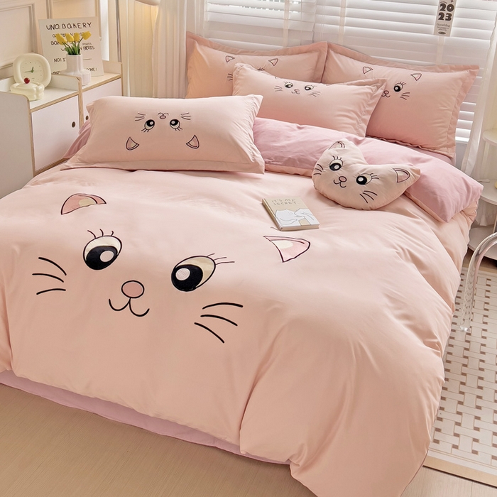 91家纺网 家纺一手货源 找家纺 （总）娜娜 2023新款亲肤柔软水洗磨毛毛巾绣四件套-咪咪猫