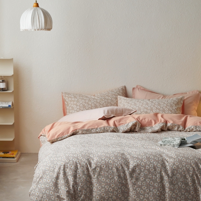 91家纺网 家纺一手货源 找家纺 时年2023新款全棉磨毛印花系列套件-花卉风格 言依