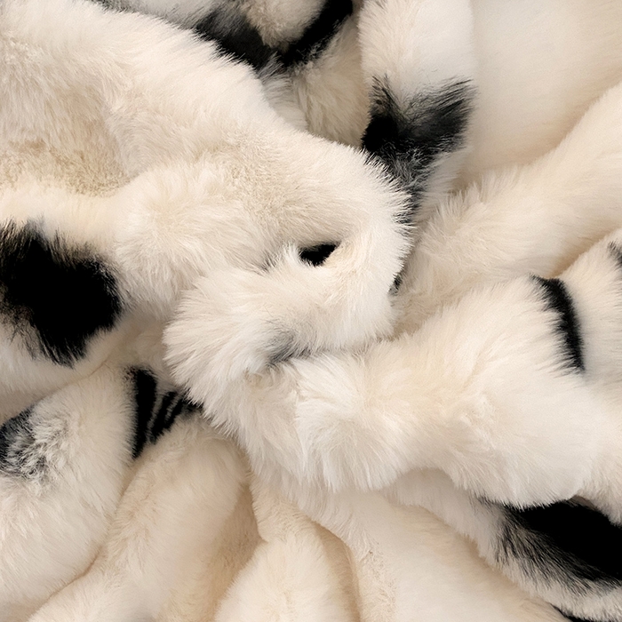 91家纺网 家纺一手货源 找家纺 澳梵家居 2023舒芙蕾印花兔兔绒牛奶绒四件套 浪漫畅想