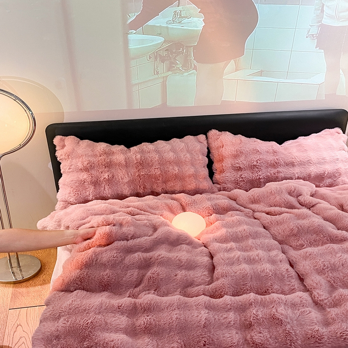 91家纺网 家纺一手货源 找家纺 澳梵家居 2023舒芙蕾印花兔兔绒牛奶绒四件套 舒芙蕾-豆沙红