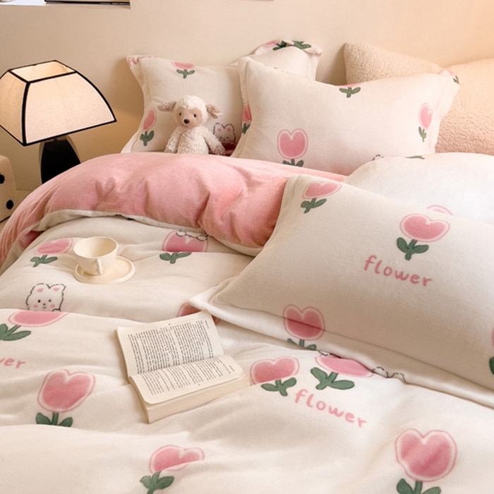 91家纺网 家纺一手货源 找家纺 宅部落 2023新款高克重牛奶绒四件套 郁金香小兔