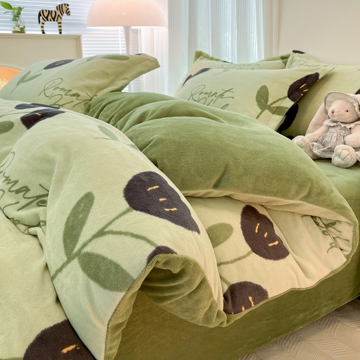 91家纺网 家纺一手货源 找家纺 寐居家纺 2023新款小清新印花牛奶绒单被套 花漫绿