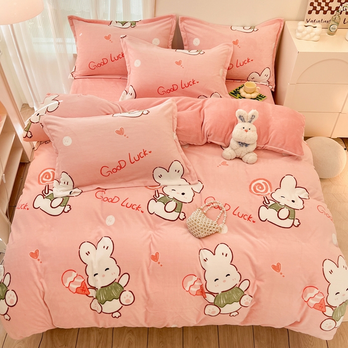 91家纺网 家纺一手货源 找家纺 寐居家纺 2023新款小清新印花牛奶绒单被套 安妮兔