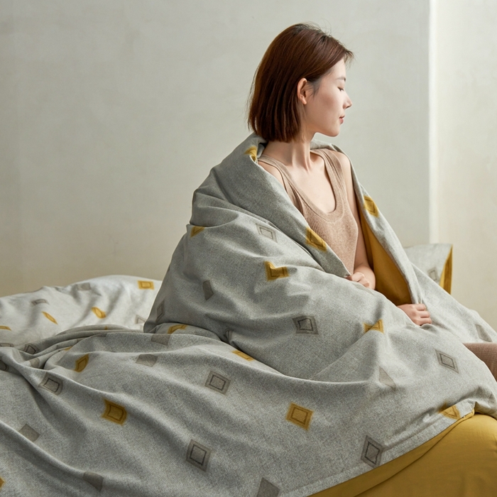 91家纺网 家纺一手货源 找家纺 时年2023新款全棉磨毛印花系列套件-简约风格 比柯