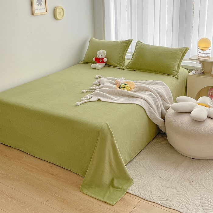 91家纺网 家纺一手货源 找家纺 寐居家纺 2023新款纯色牛奶绒保暖床单 嫩芽绿