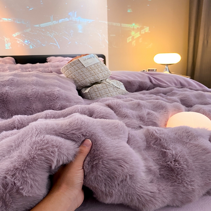 91家纺网 家纺一手货源 找家纺 澳梵家居 2023舒芙蕾印花兔兔绒牛奶绒四件套 舒芙蕾-纯紫