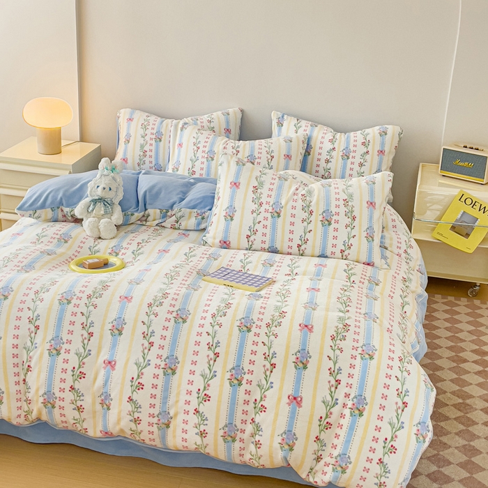 91家纺网 家纺一手货源 找家纺 木堇家居 2023新款牛奶绒印花四件套 洛丽塔-蓝