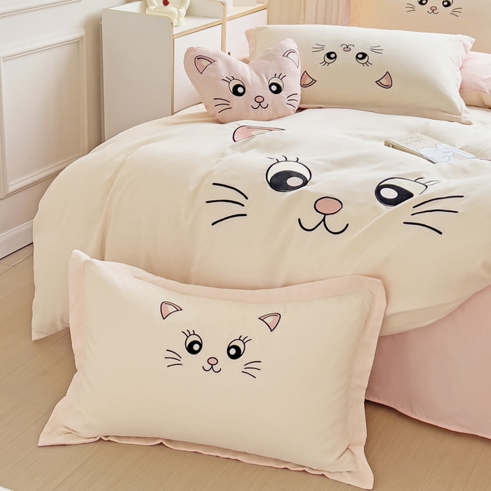 91家纺网 家纺一手货源 找家纺 娜娜 2023新款亲肤柔软水洗磨毛毛巾绣四件套-咪咪猫 咪咪猫-奶昔白