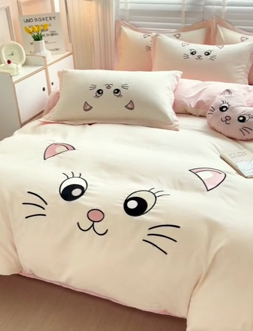 91家纺网 家纺一手货源 找家纺 娜娜 2023新款亲肤柔软水洗磨毛毛巾绣四件套-咪咪猫 咪咪猫-奶昔白