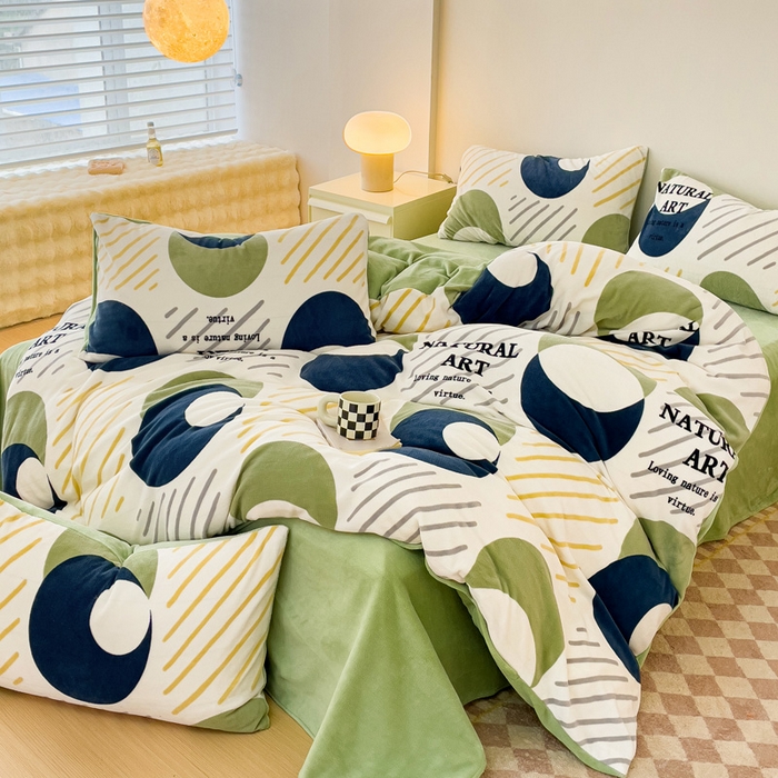 91家纺网 家纺一手货源 找家纺 木堇家居 2023新款牛奶绒印花四件套 极简绿