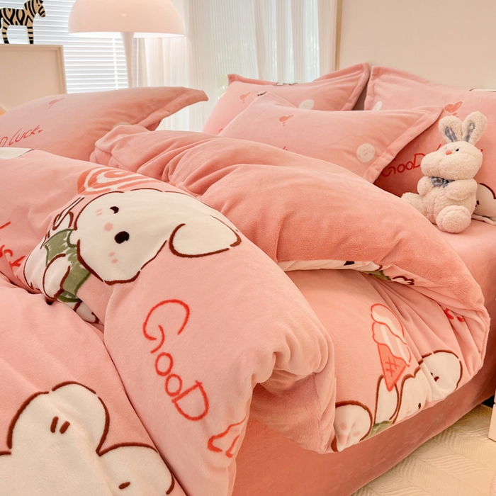 91家纺网 家纺一手货源 找家纺 寐居家纺 2023新款小清新印花牛奶绒单被套 安妮兔