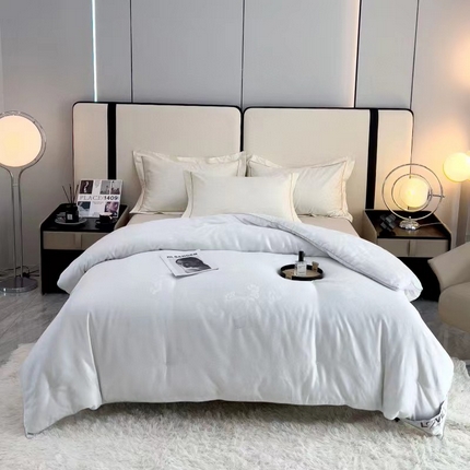 91家纺网 家纺一手货源 找家纺 玖琳家纺 2023新款莫代尔提花CS春秋被冬被 珍珠白