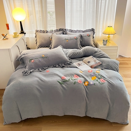 91家纺网 家纺一手货源 找家纺 （总）仟网汇 2023新款牛奶绒毛巾绣四件套