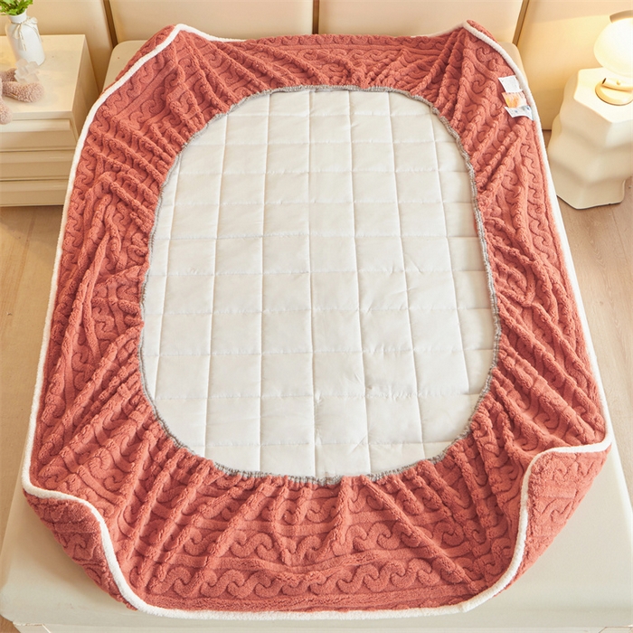 91家纺网 家纺一手货源 找家纺 雯豆 2023新款A类塔芙绒夹棉床笠 砖红