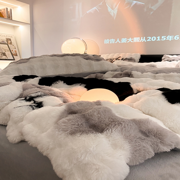 91家纺网 家纺一手货源 找家纺 澳梵家居 2023舒芙蕾印花兔兔绒牛奶绒四件套 海上银沙