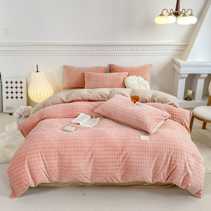 91家纺网 家纺一手货源 找家纺 （总）乐视  2024新款5D雕花牛奶绒四件套