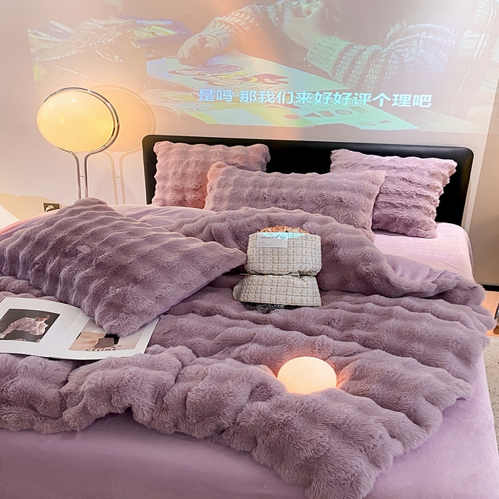 91家纺网 家纺一手货源 找家纺 澳梵家居 2023舒芙蕾印花兔兔绒牛奶绒四件套 舒芙蕾-纯紫