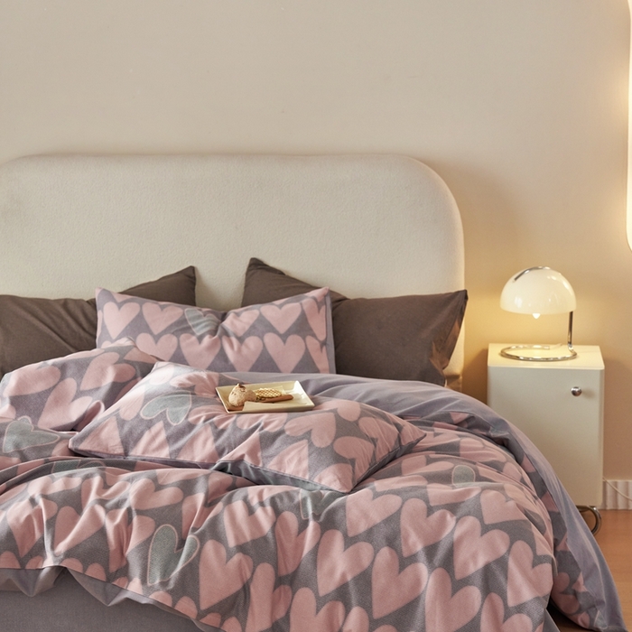 91家纺网 家纺一手货源 找家纺 时年2023新款全棉磨毛印花系列套件-简约风格 欣恬