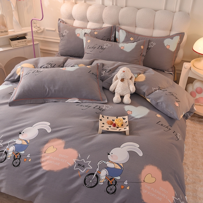 91家纺网 家纺一手货源 找家纺 简如   2025新款全棉磨毛印花四件套 彼得兔-灰