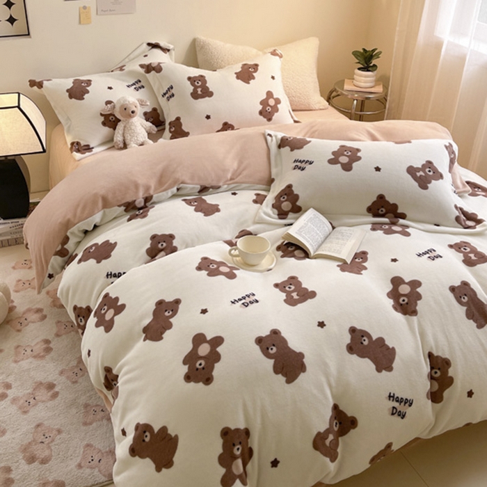 91家纺网 家纺一手货源 找家纺 宅部落 2023新款高克重牛奶绒四件套 小棕熊