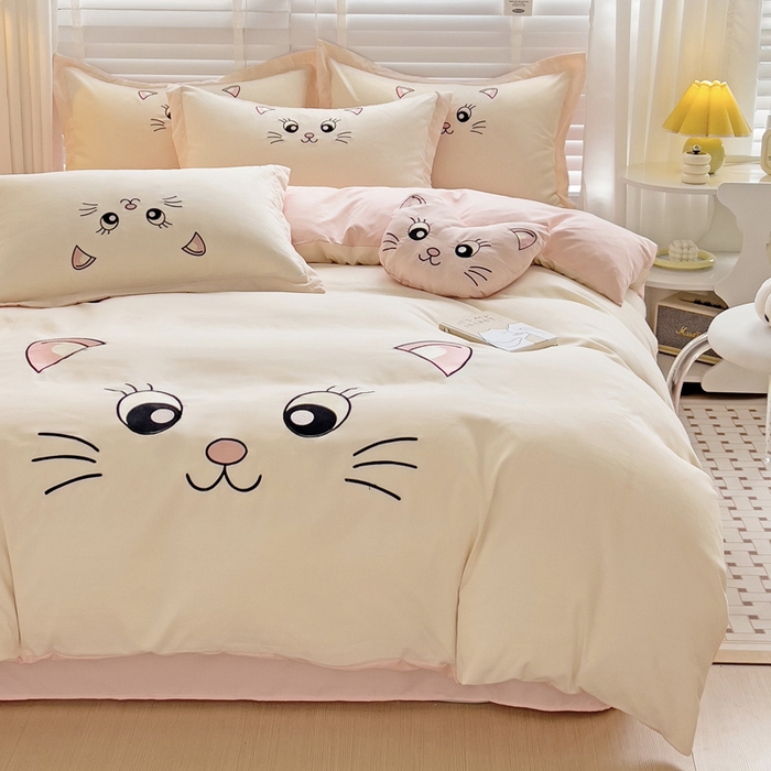 91家纺网 家纺一手货源 找家纺 娜娜 2023新款亲肤柔软水洗磨毛毛巾绣四件套-咪咪猫 咪咪猫-奶昔白