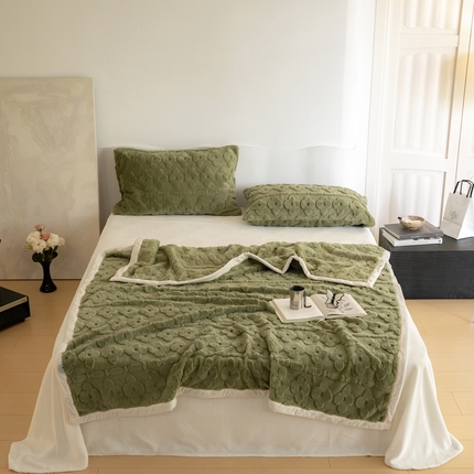 91家纺网 家纺一手货源 找家纺 （总）2023 FORTWO家纺原创设计（FOR TWO家纺） 400克双面加厚舒棉绒毛毯