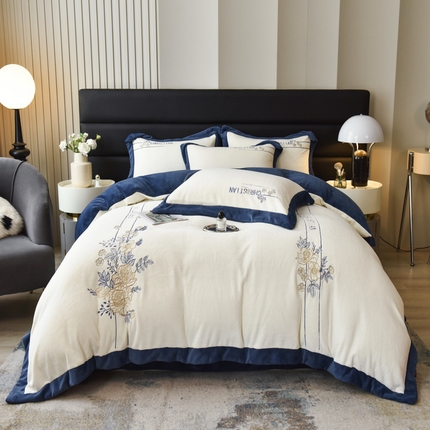 91家纺网 家纺一手货源 找家纺 麻依 2023新款高克重牛奶绒刺绣四件套 遇晚亭系列 遇晚亭-蓝