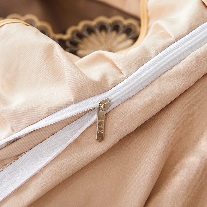 91家纺网 家纺一手货源 找家纺 罗艺轩 2024新款A类蛋白棉夹棉床裙四件套-品味人生 品味人生-香槟