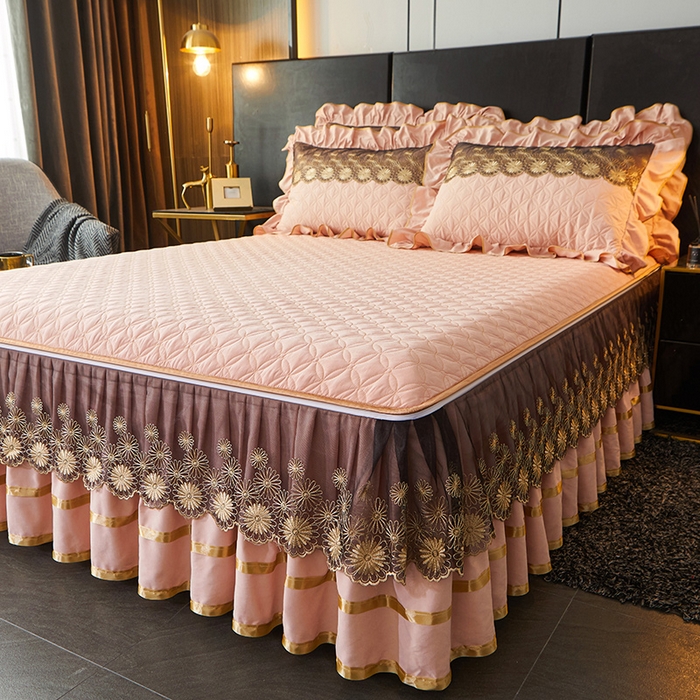 91家纺网 家纺一手货源 找家纺 罗艺轩 2024新款A类蛋白棉夹棉床裙-品味人生 品味人生-樱花粉