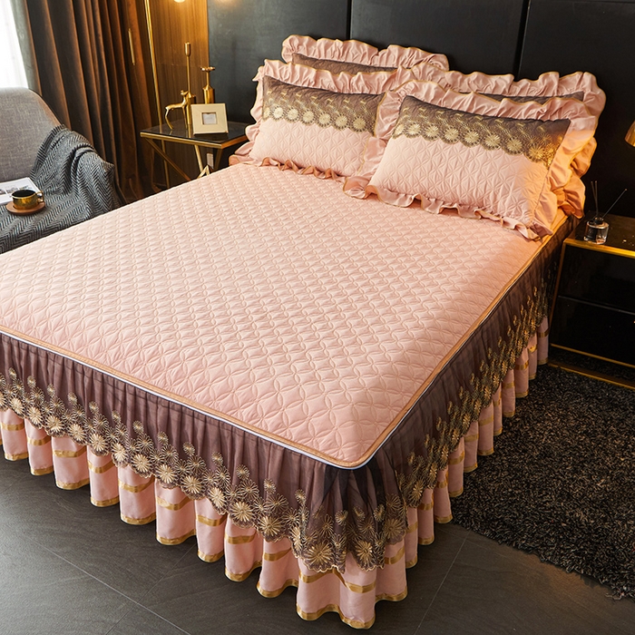 91家纺网 家纺一手货源 找家纺 罗艺轩 2024新款A类蛋白棉夹棉床裙-品味人生 品味人生-樱花粉