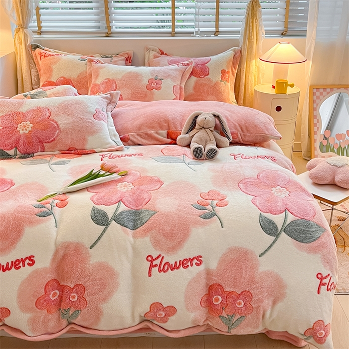 91家纺网 家纺一手货源 找家纺 花伞 2024新款直播立体印花雪花绒卡通加厚保暖四件套 大花生活