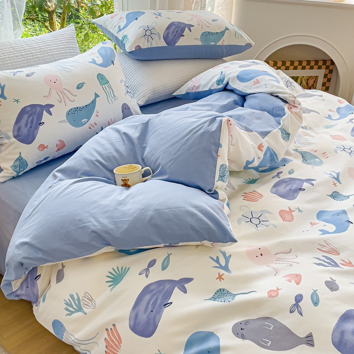 91家纺网 家纺一手货源 找家纺 感遇家纺 2023新款全棉印花四件套 小鲸鱼